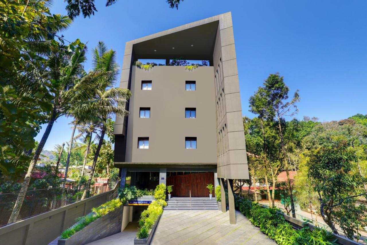 Keys Prima By Lemon Tree Hotels, Теккади Экстерьер фото